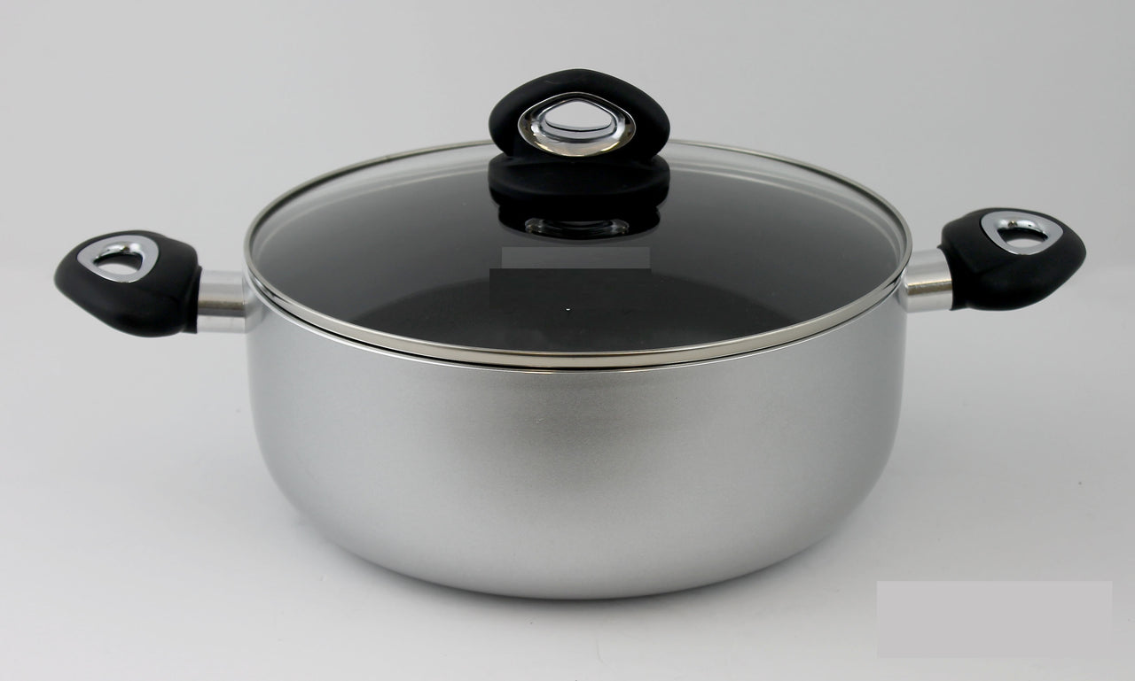 8.5 QT Pot/Non-stick Interior